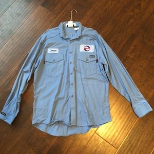 Men’s FR shirts size L